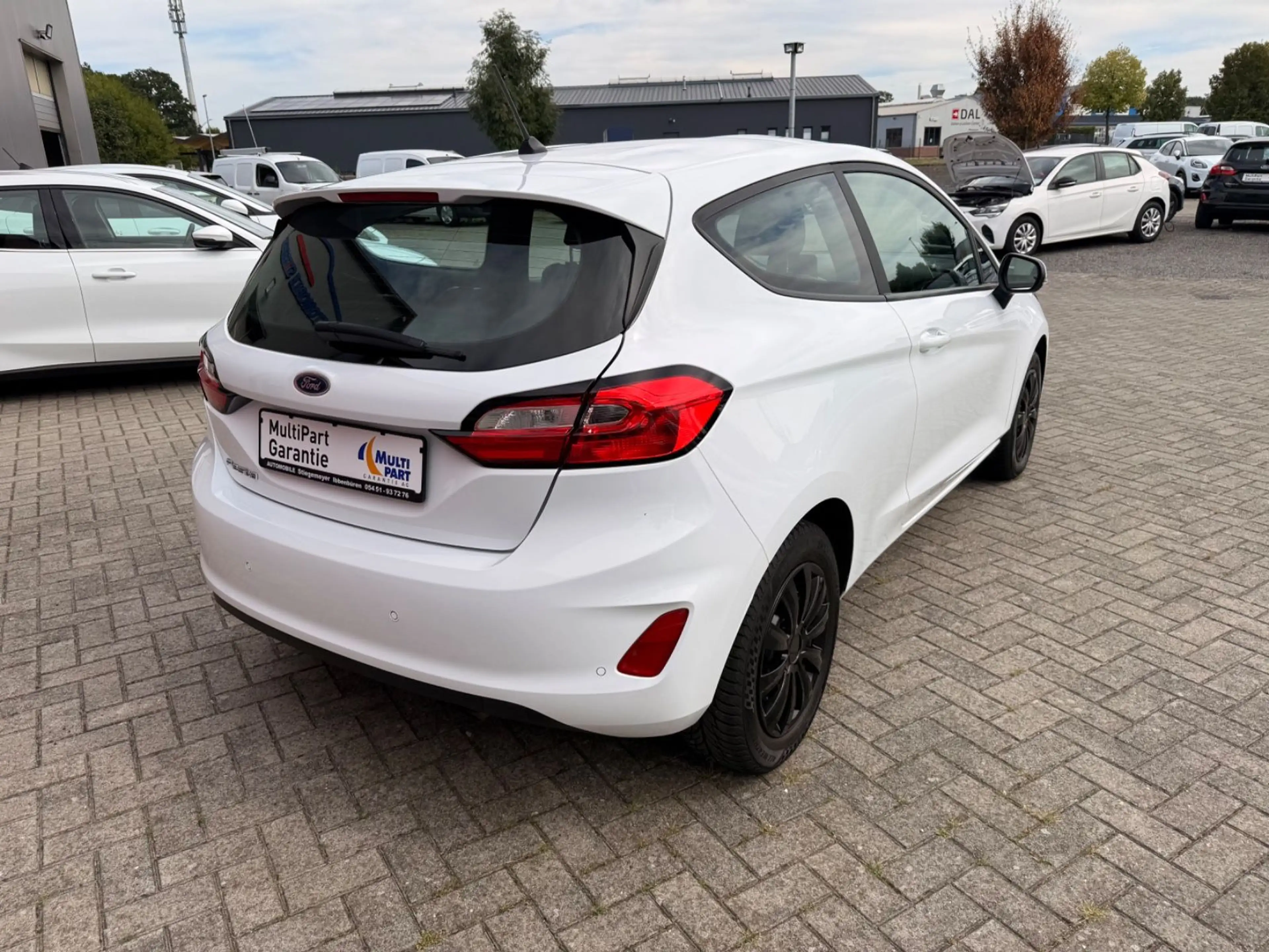 Ford Fiesta COOL&CONNECT Tempomat, PDC hinten — photo 4