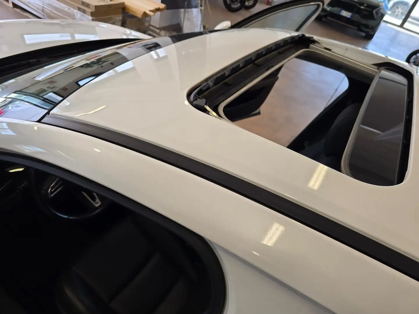 Mazda CX-30 2.0L Skyactiv-X Bianco - 2
