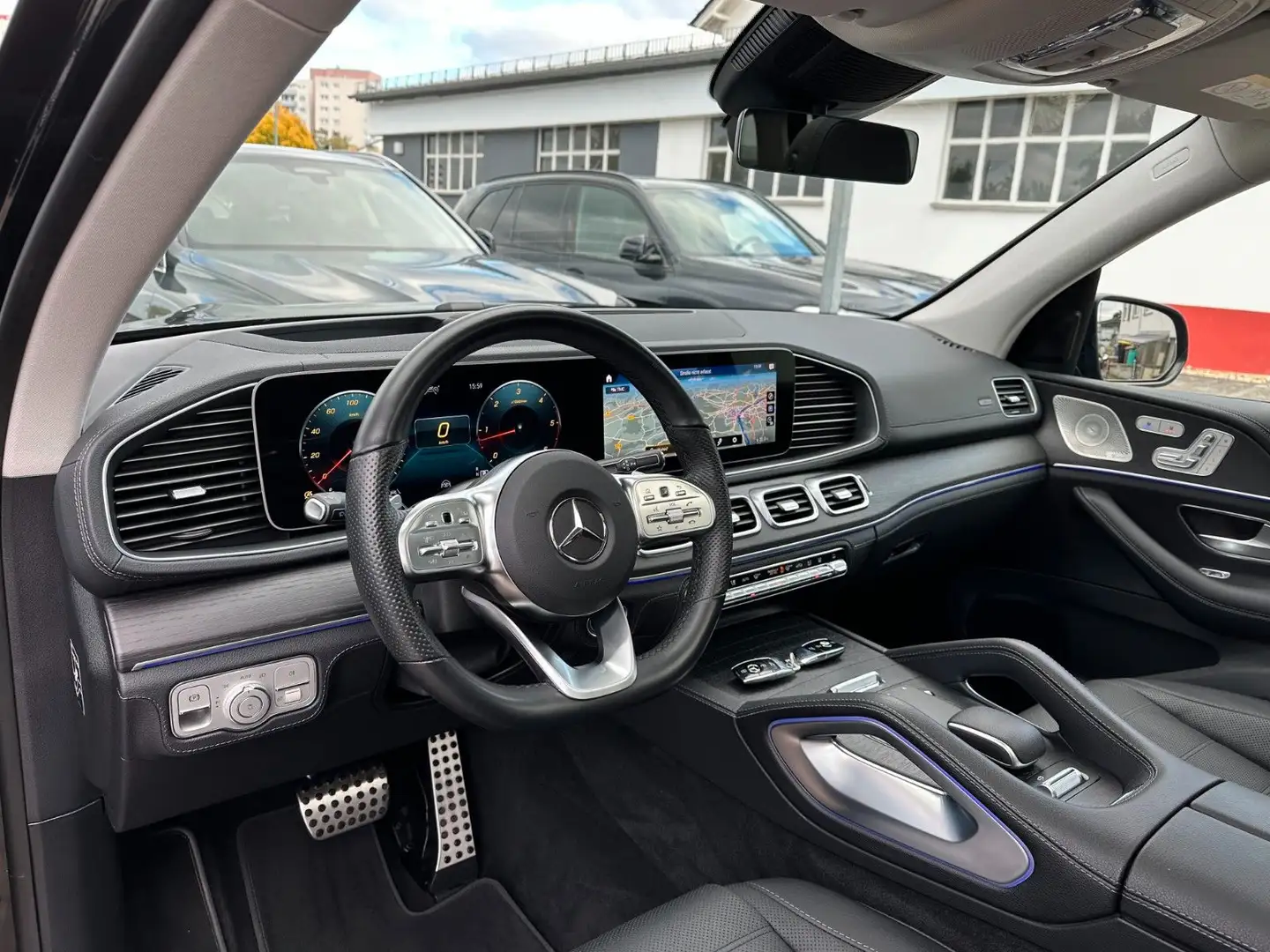 Mercedes-Benz GLS 400 d 4M AMG PANO*DISTR+*360°*AHK*Standh*Soft Noir - 2