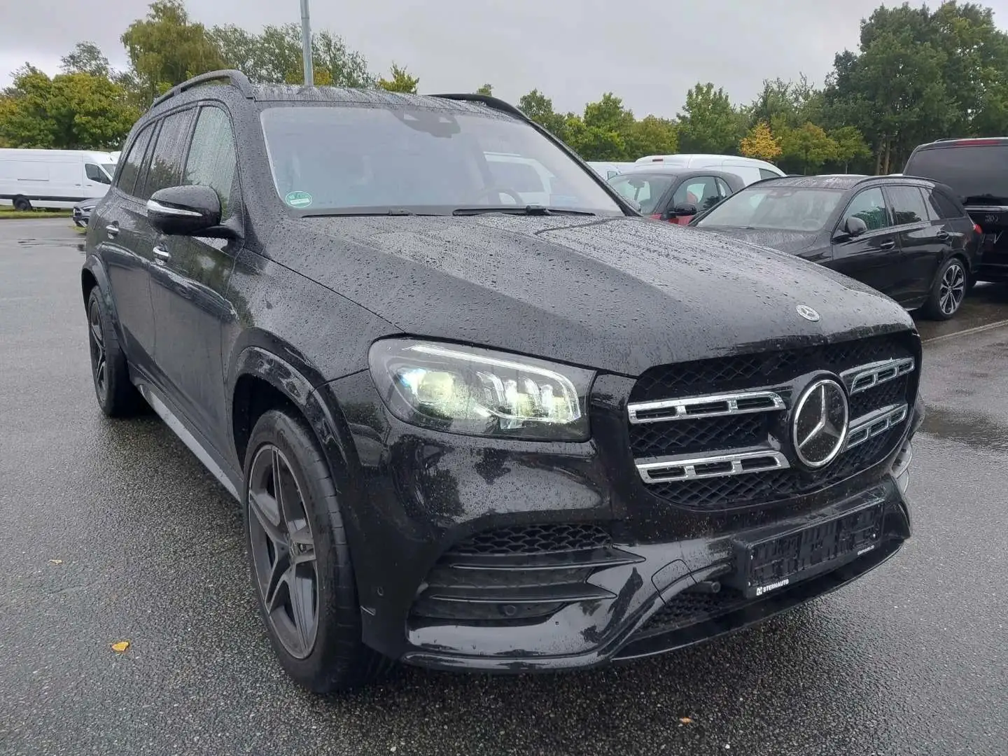 Mercedes-Benz GLS 400 d 4M AMG PANO*DISTR+*360°*AHK*Standh*Soft Schwarz - 1