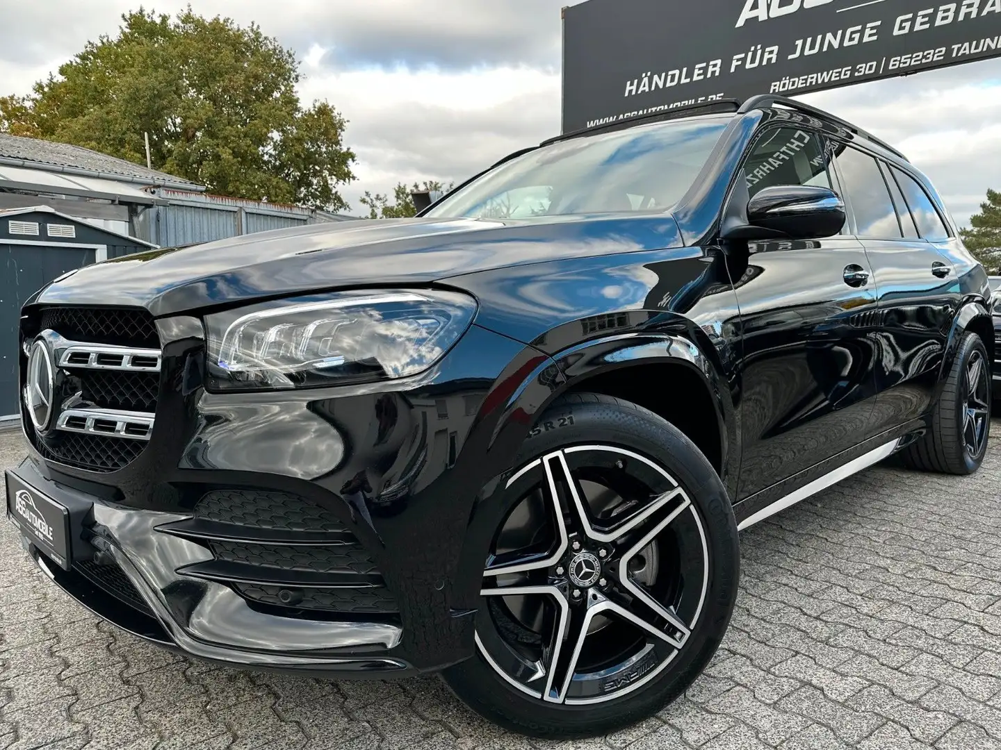 Mercedes-Benz GLS 400 d 4M AMG PANO*DISTR+*360°*AHK*Standh*Soft Noir - 1