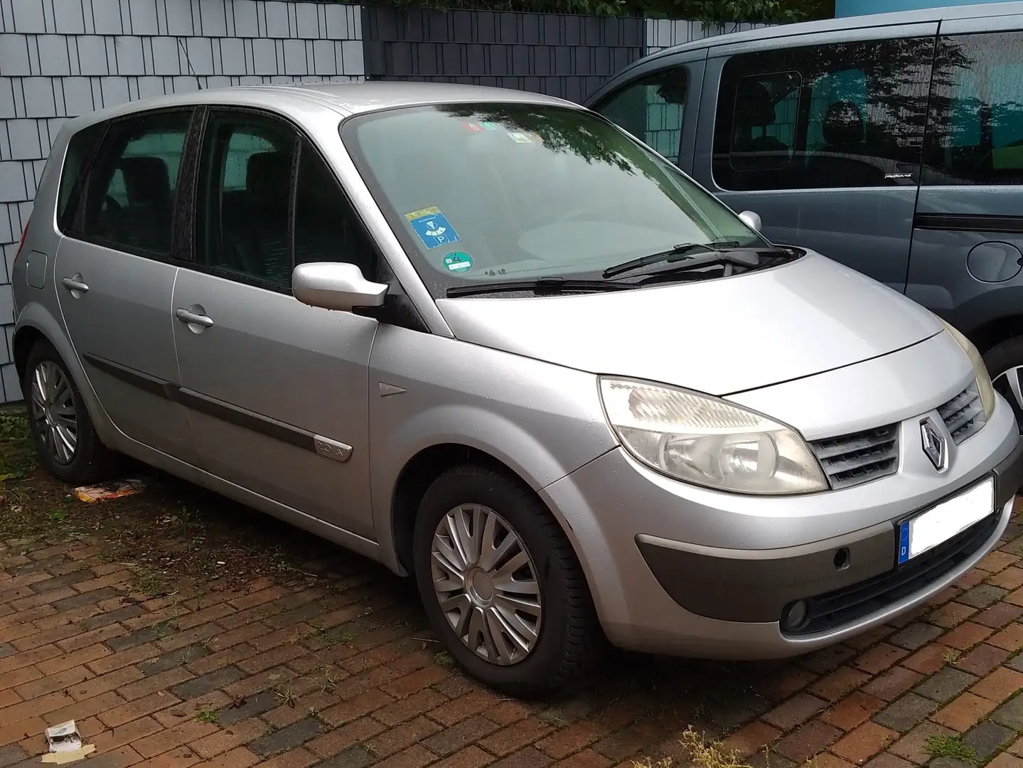 Renault Scenic Scenic 2.0 16V Exception LPG-Autogas Silber - 1