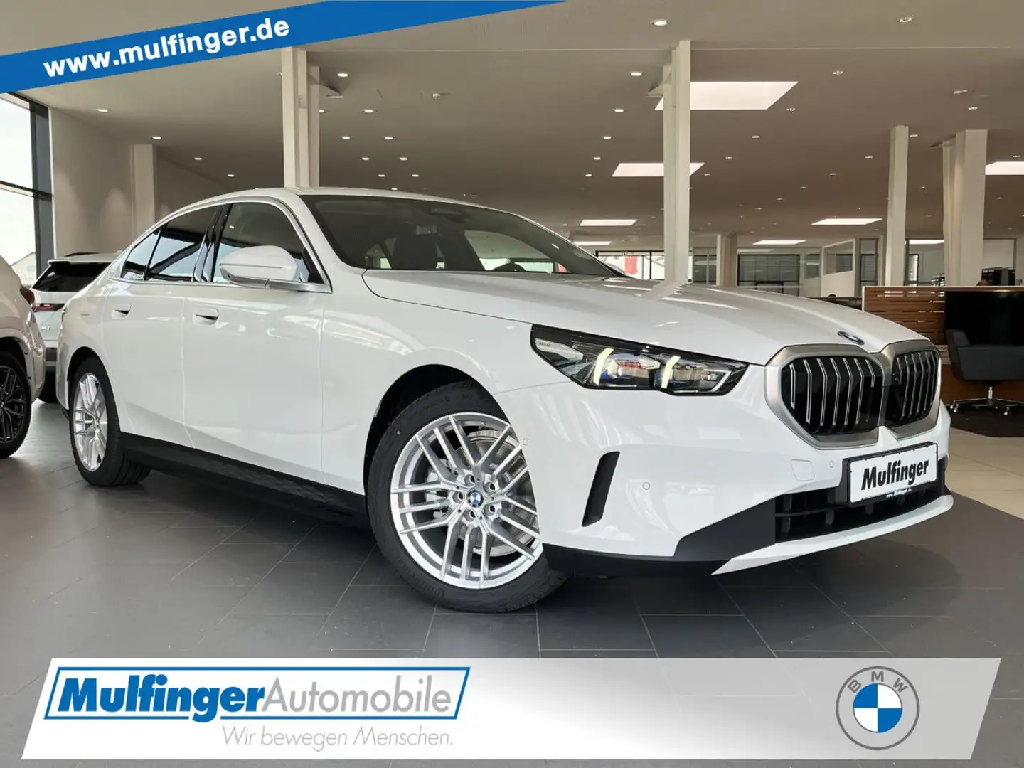BMW 530 e Sports.HUD ACC SuView.H/K Komfz.AHK 19" Navi Weiß - 1