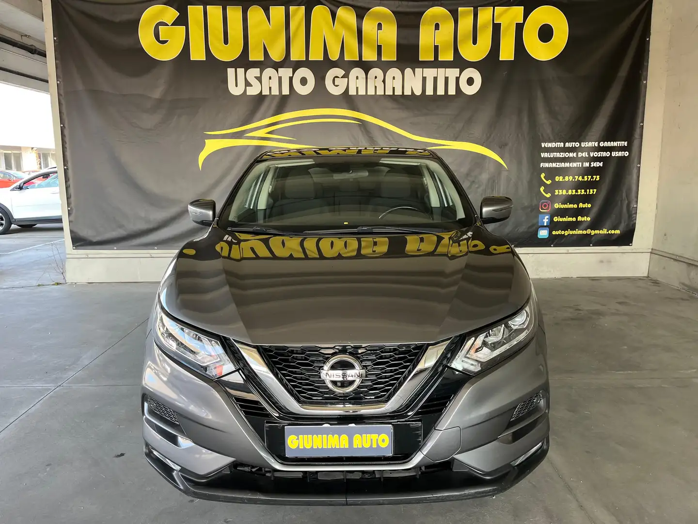 Nissan Qashqai Qashqai 1.5 dci Business 115cv dct my20 Gris - 2