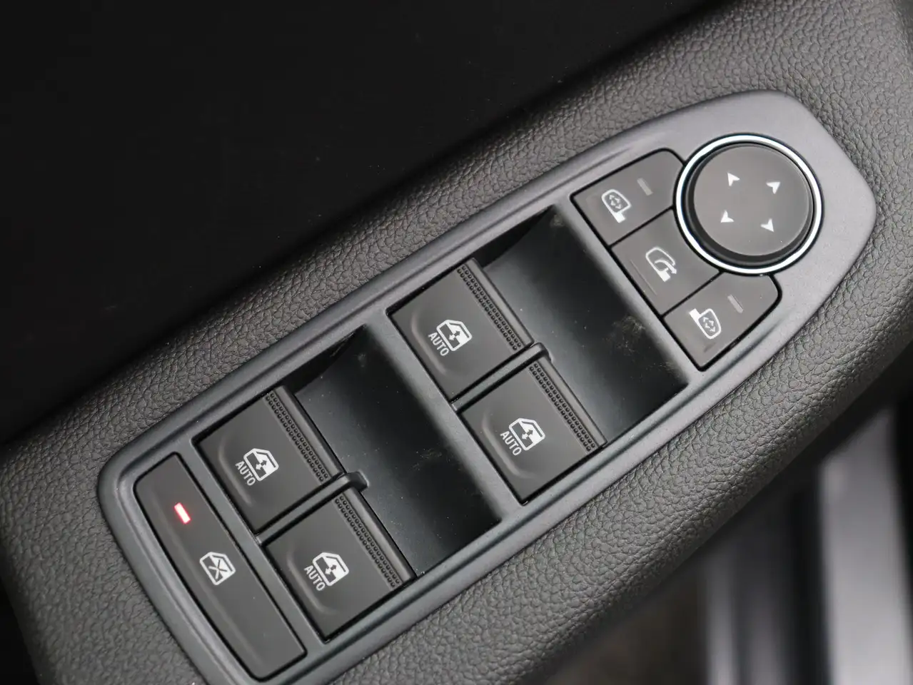 Mitsubishi Colt 2026 — фото 14