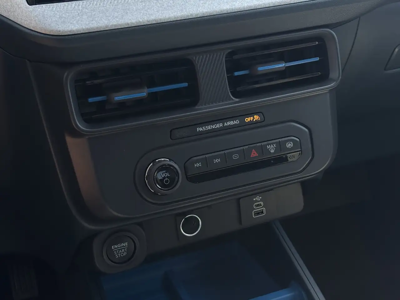 Ford Maverick photo Ford Maverick