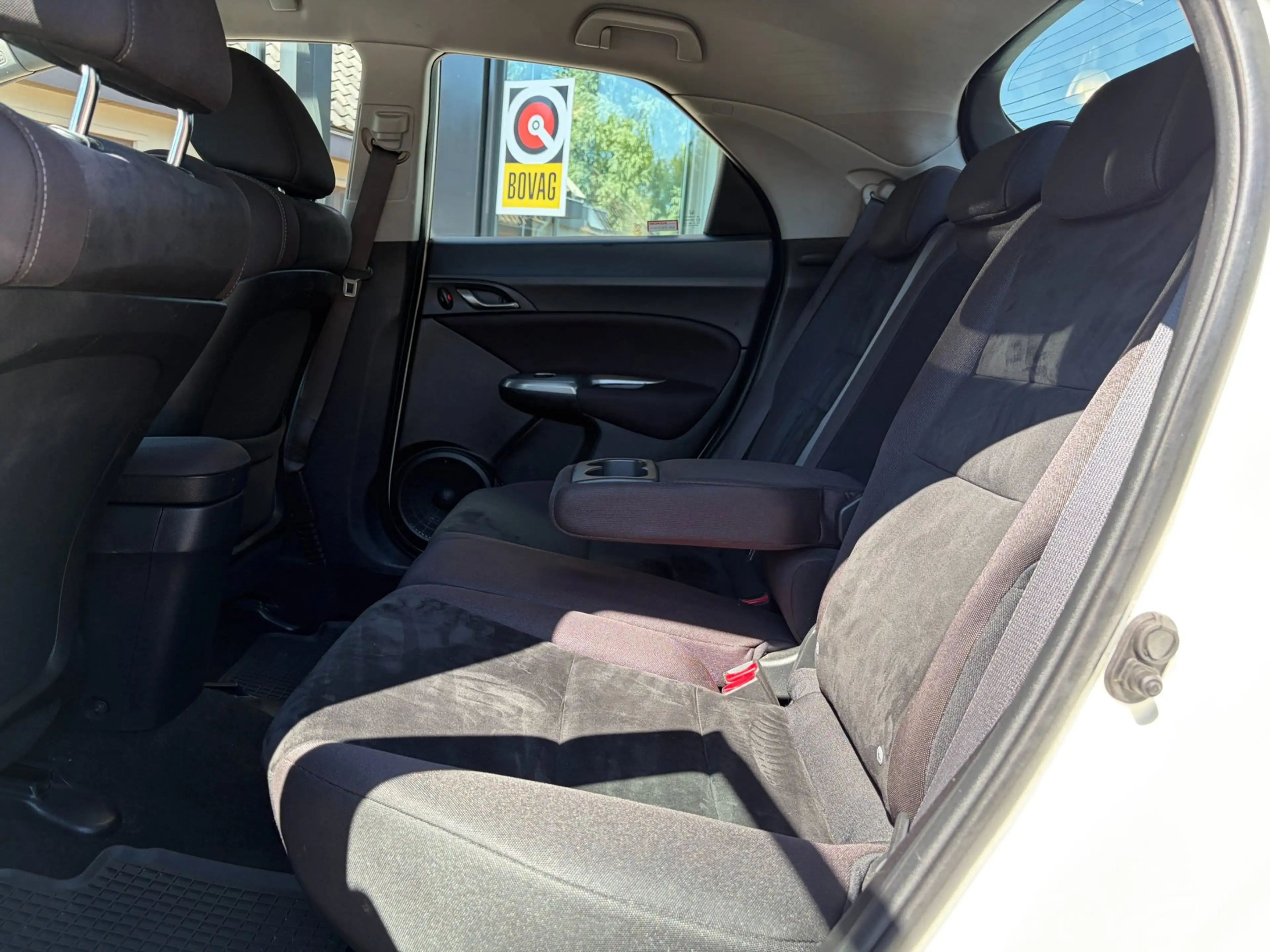 Honda Civic 1.4 GT 5Drs Clima Cruise Park.Sens Dealeronderhoud — photo 17