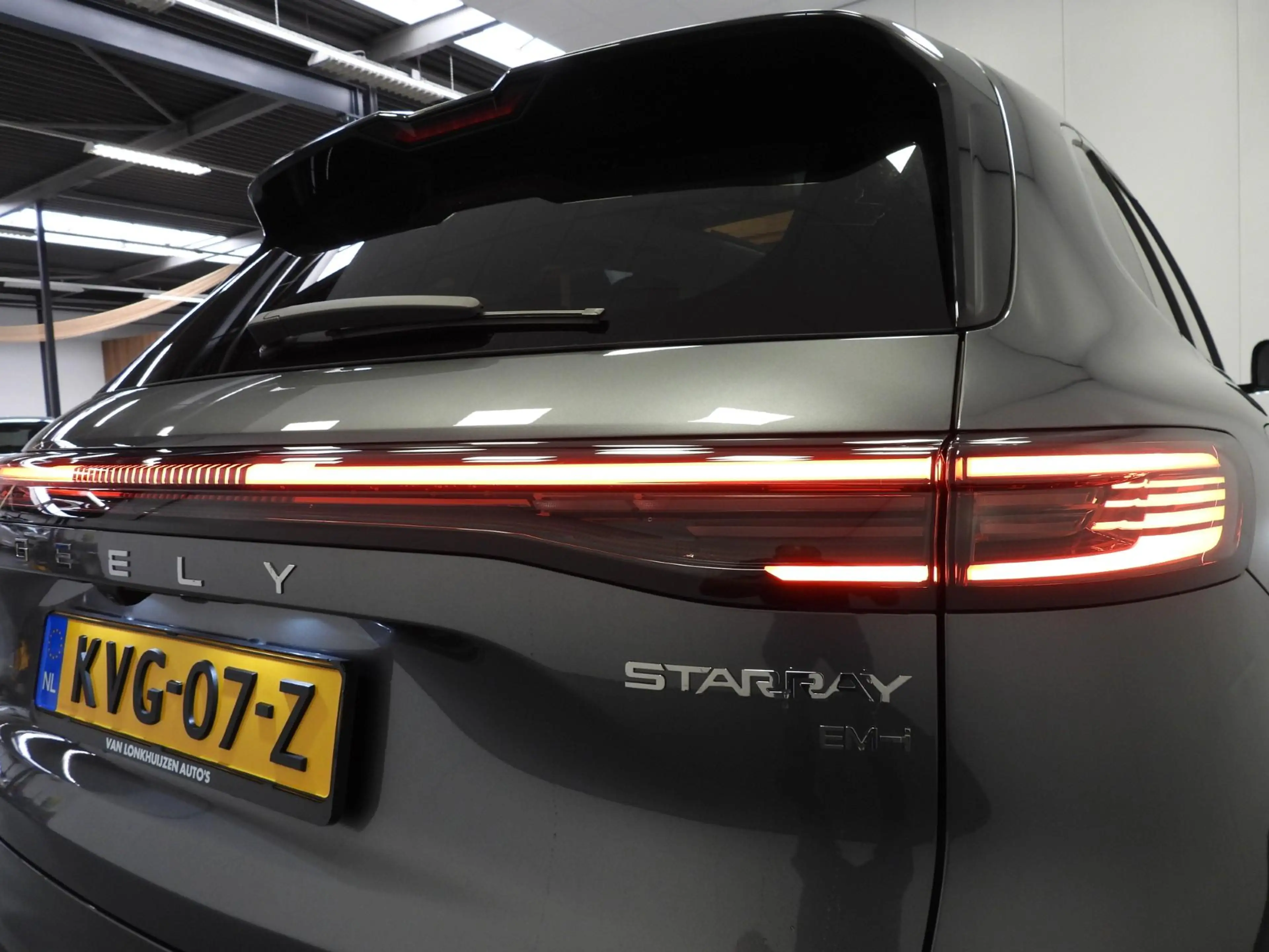 Geely Starray EM-i 1.5 Max+ PHEV 138KM ELEKTRISCH BEREIK/LEER/SCHUIFD — photo 39