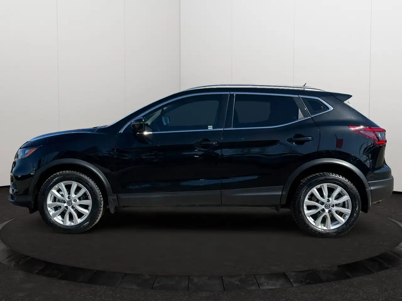 Nissan Qashqai снимка Nissan Qashqai