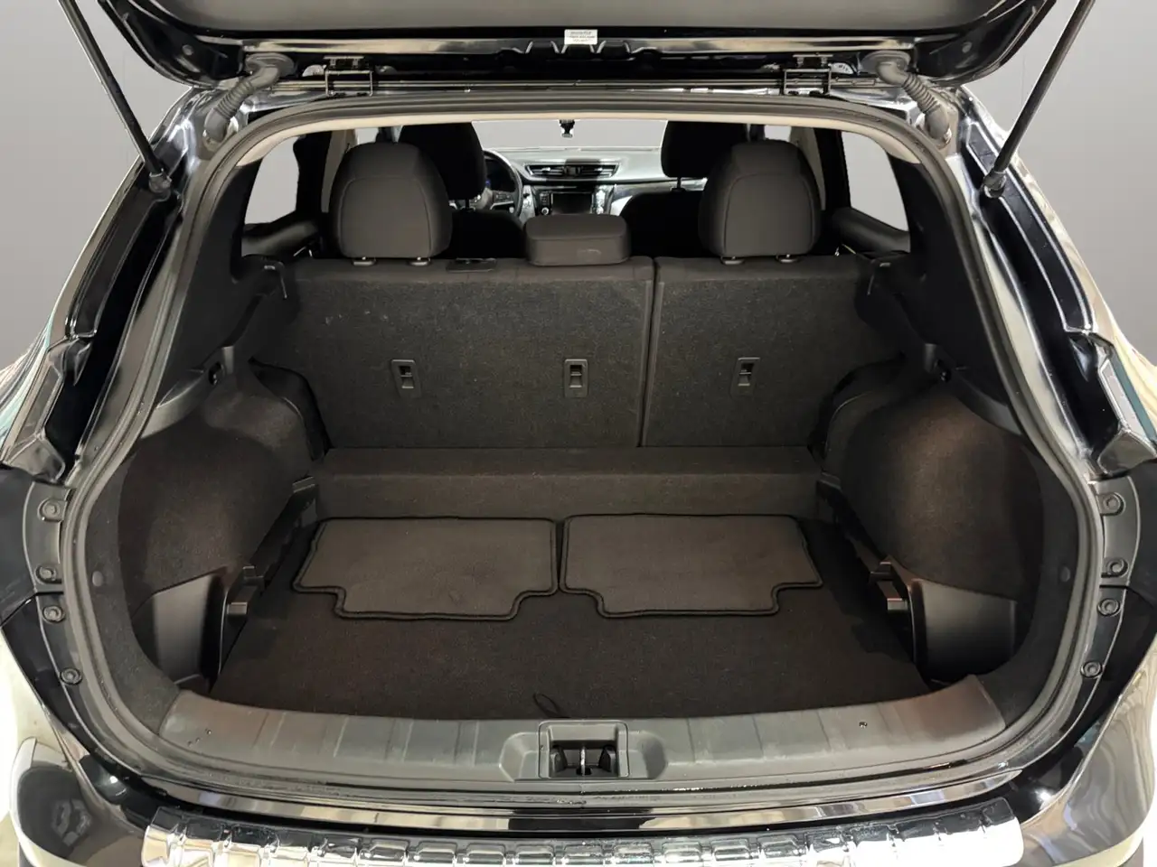 Nissan Qashqai снимка Nissan Qashqai