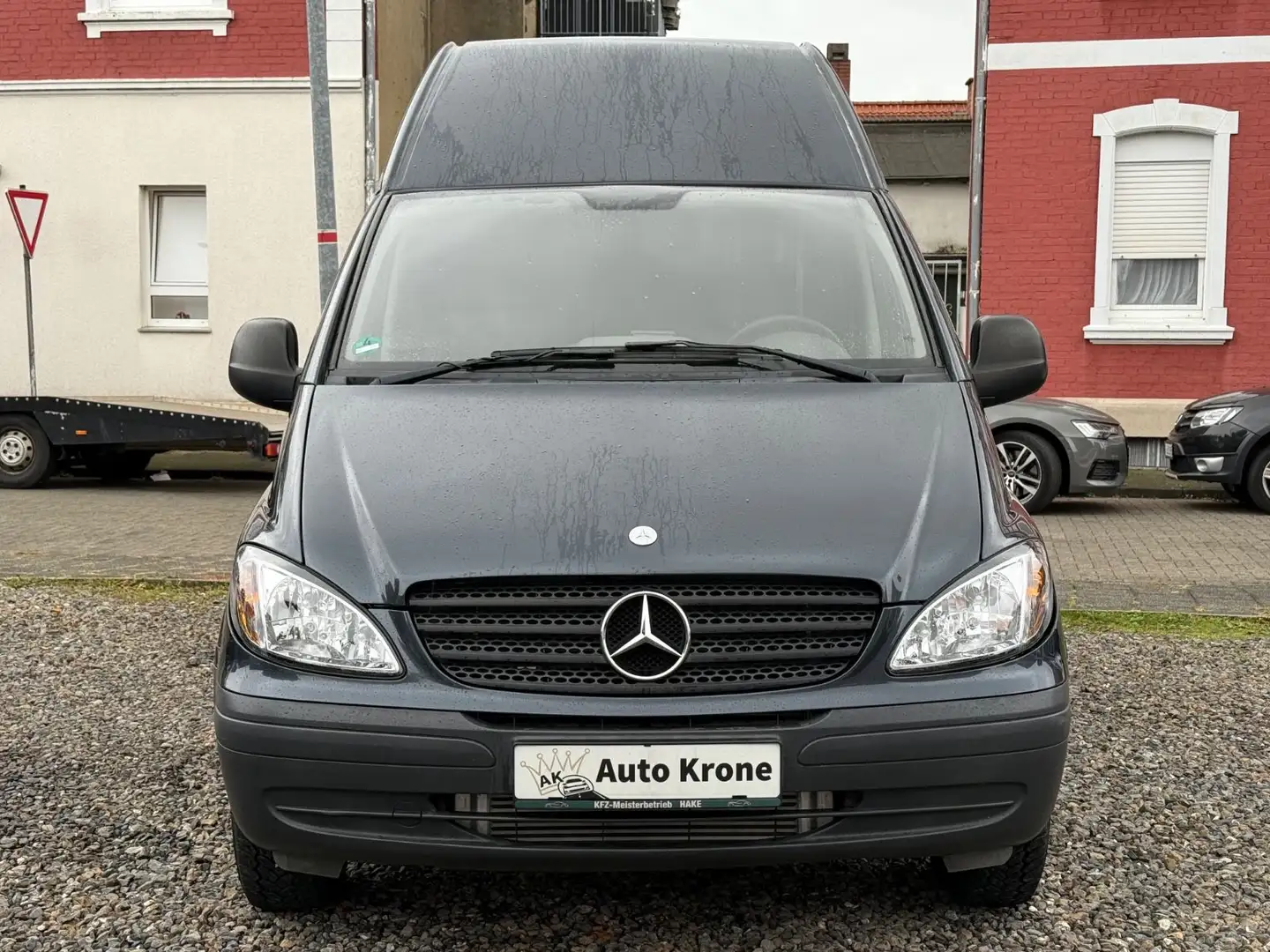 Mercedes-Benz Vito Kasten 109 CDI lang Extra Hoch AHK TÜV NEU Noir - 2