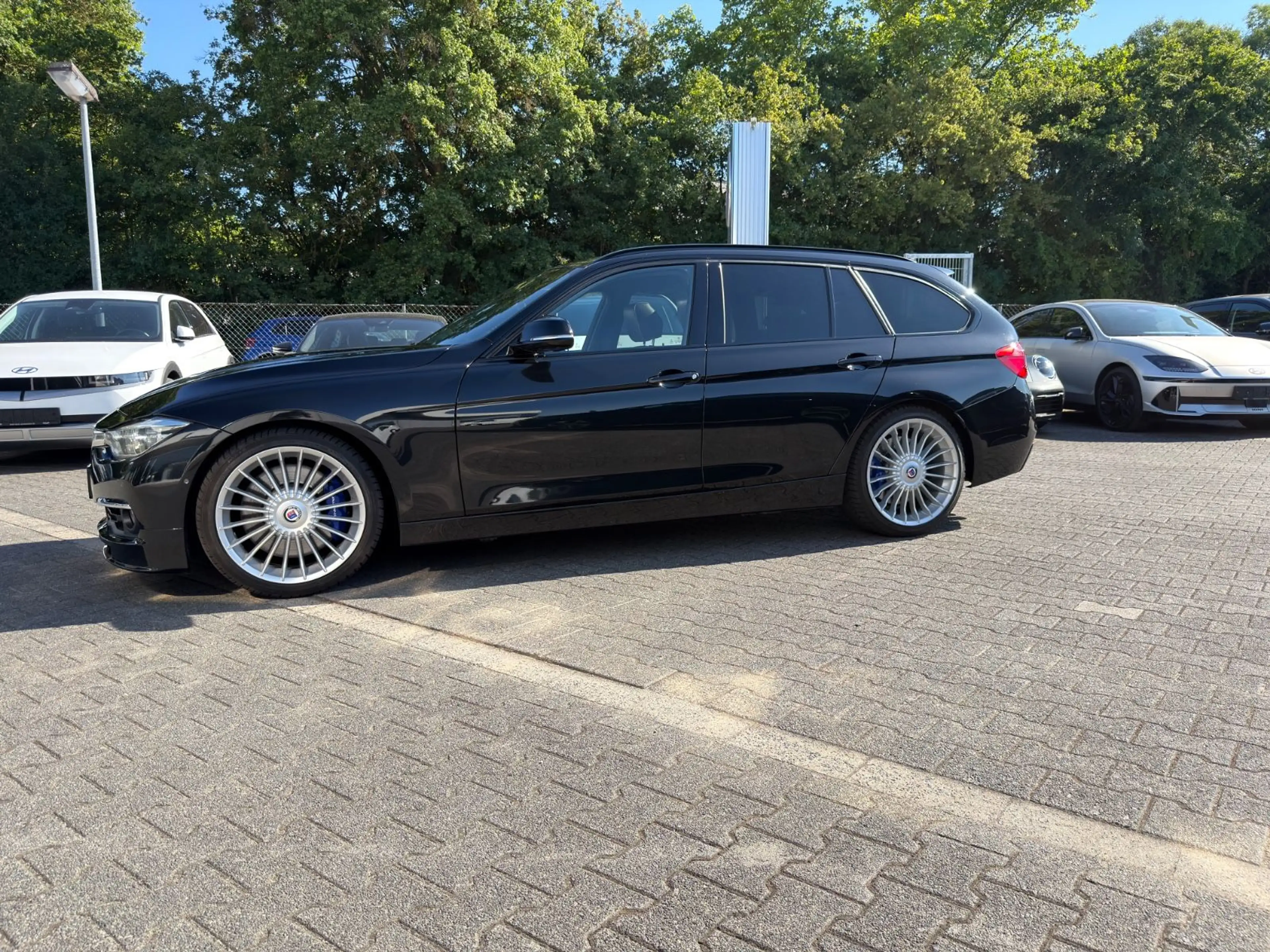 Alpina D3 3.0 Biturbo Allrad Touring / Indiv / H&K — photo 2