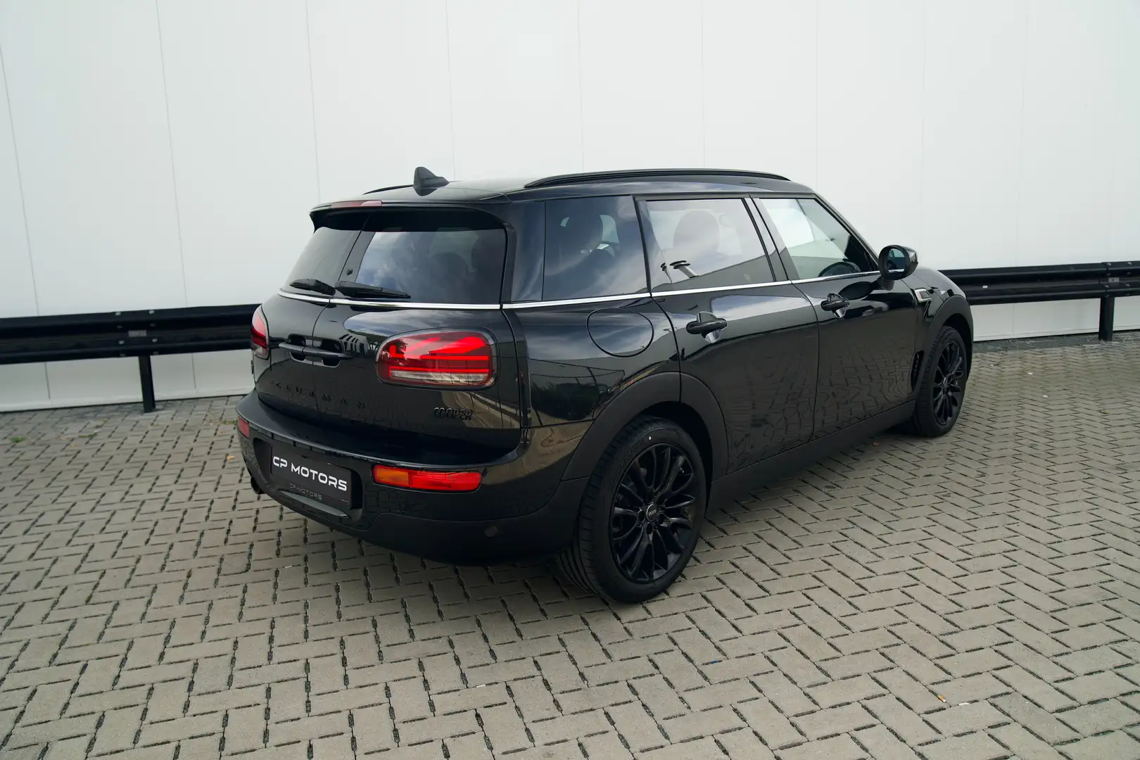 MINI Cooper Clubman NIGHT PAKKET | CAMERA | AUTOMAAT | APPLE CARPLAY Noir - 2
