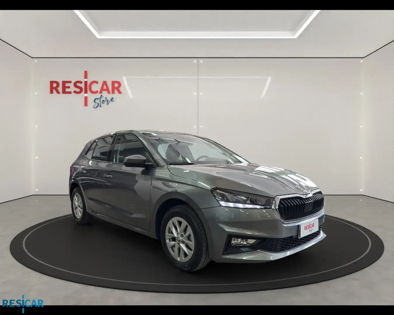 Skoda Fabia 1.0 MPI EVO Selection Grigio - 1