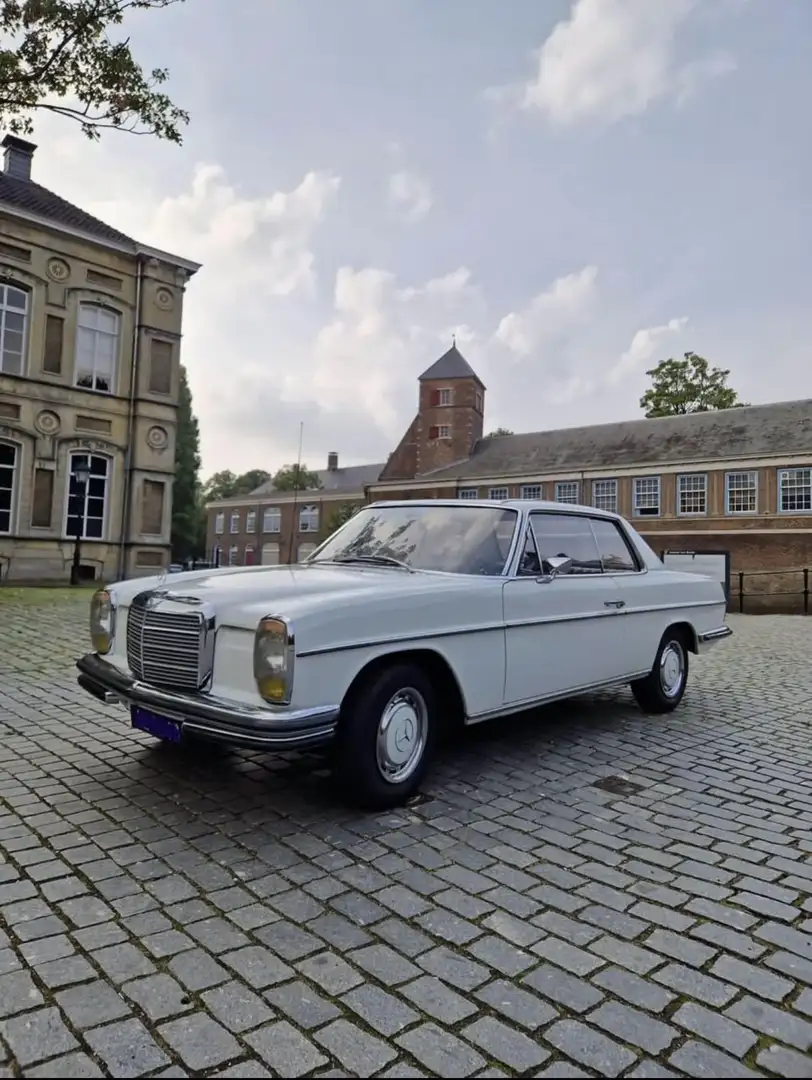 Mercedes-Benz W 114/115 Strich-Acht 250C 1971 Oldtimer W114 Coupe 6 cilinder - 1