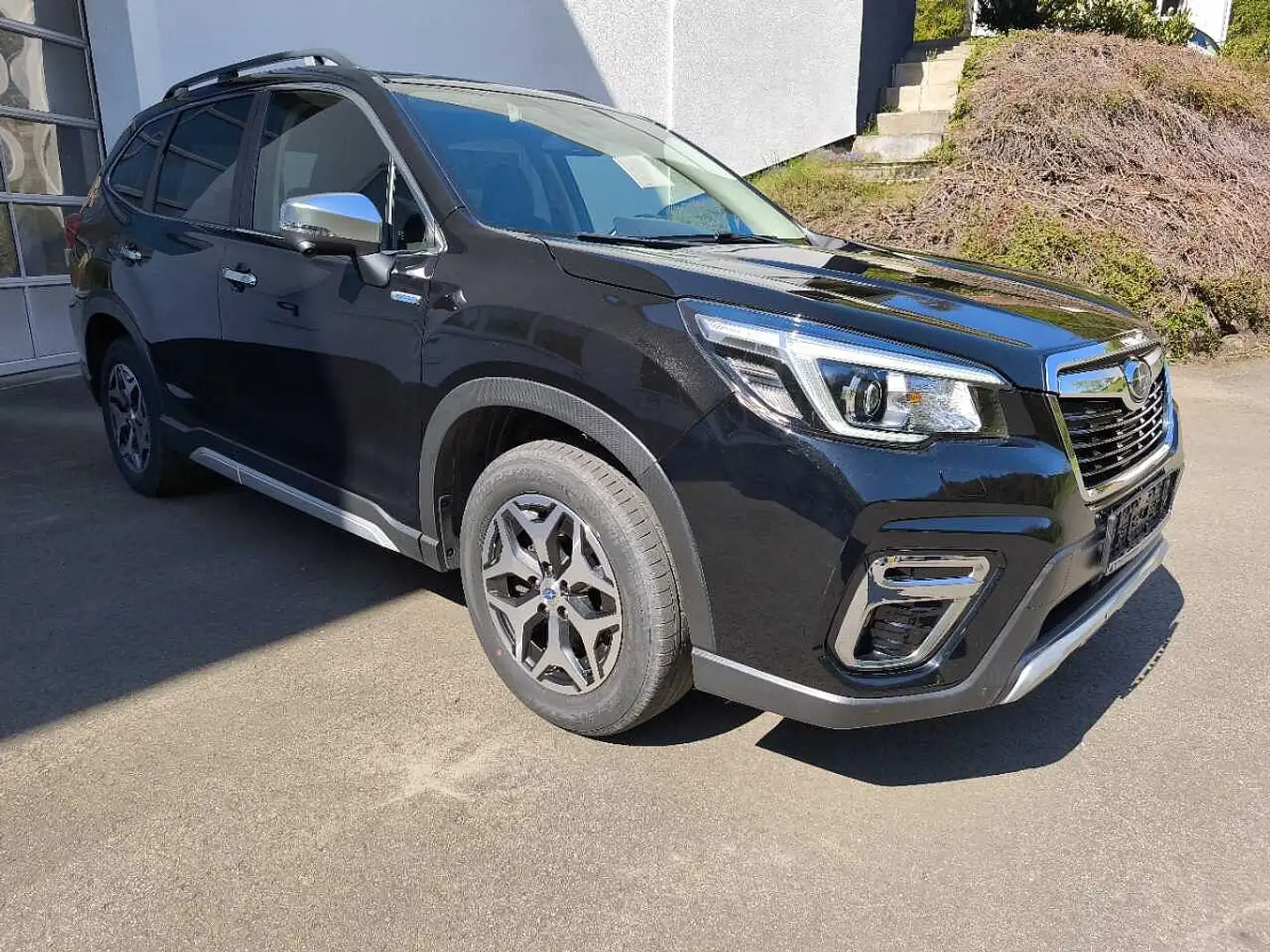 Subaru Forester 2.0ie e-BOXER Comfort Lineartr. Negru - 2