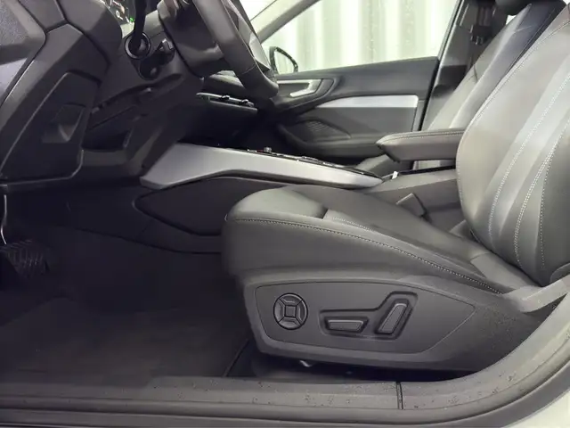 Audi A5 view 10