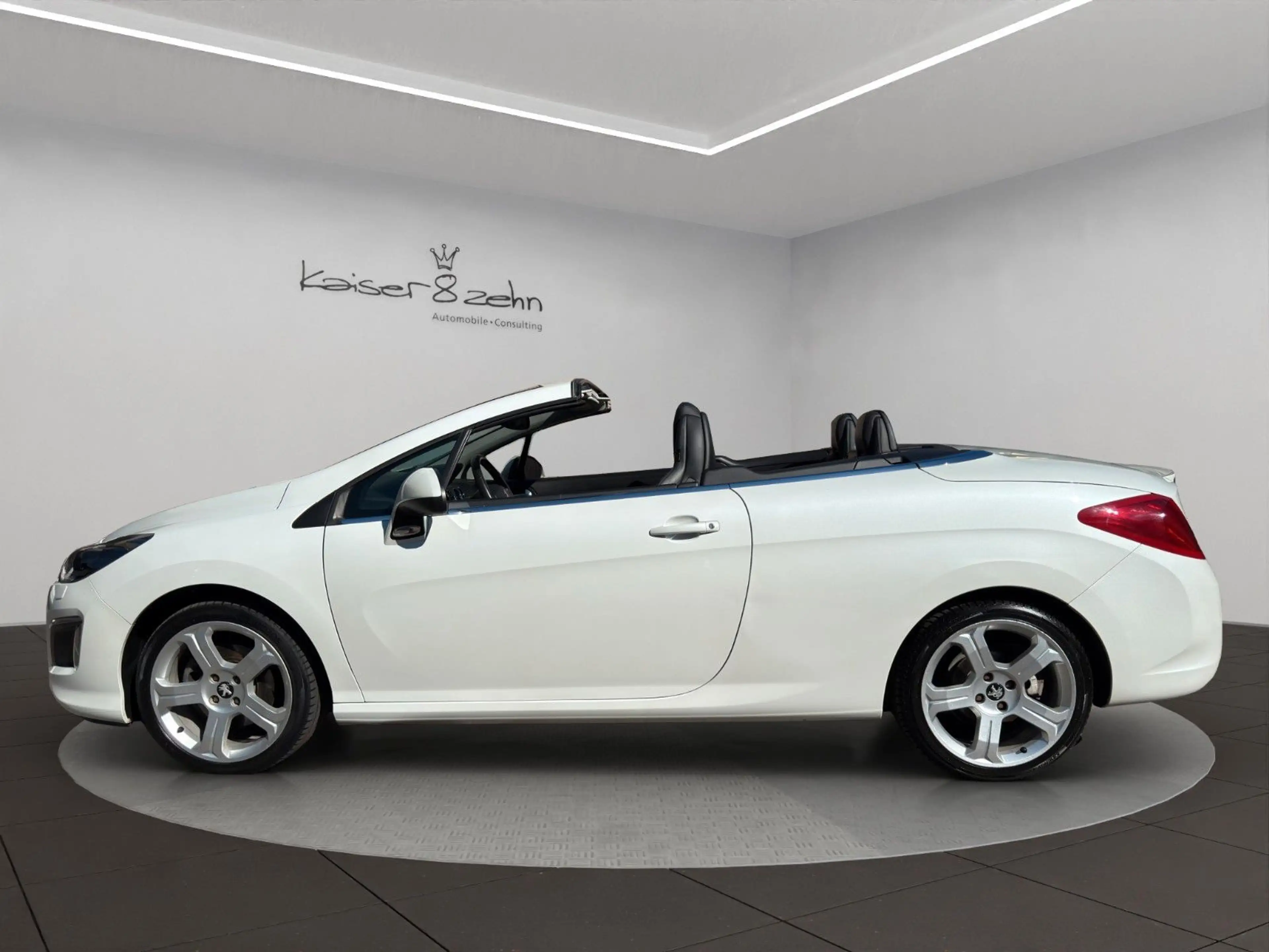 Peugeot 308 CC 155 THP Allure *Vollleder*Nackenhzg* — photo 2