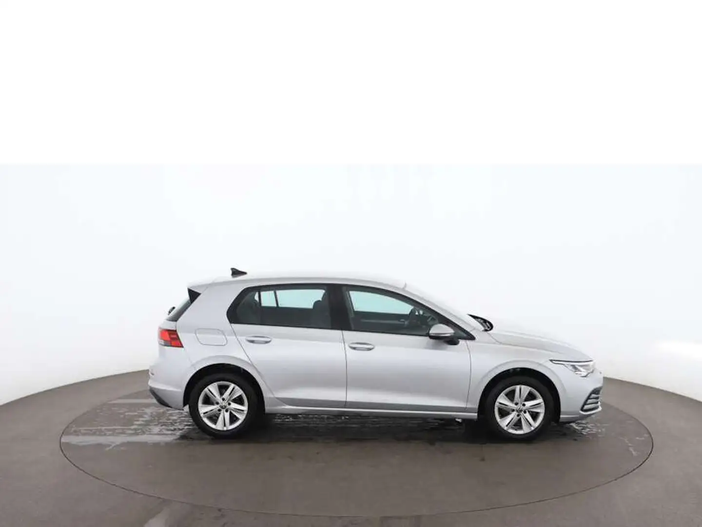 Volkswagen Golf VIII 2.0 TDI Life LED RADAR SITZHZG PDC Silber - 2