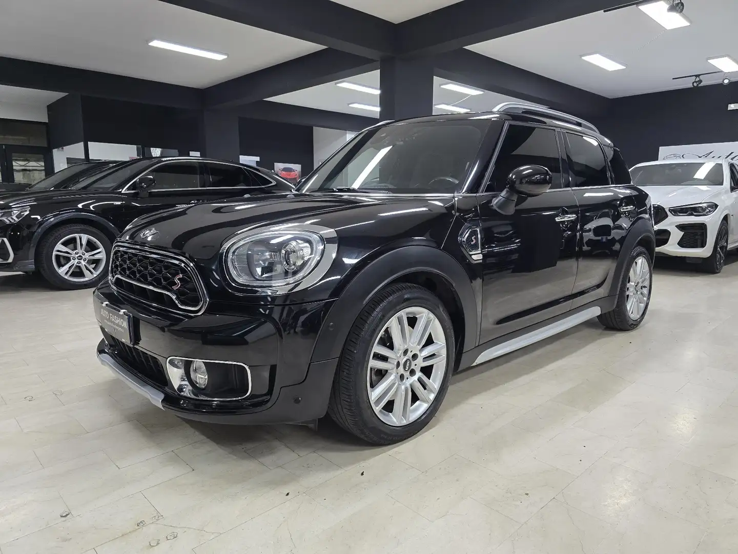 MINI Cooper SD Countryman Mini Countryman F60 2017 2.0 Boost all4 auto Noir - 1