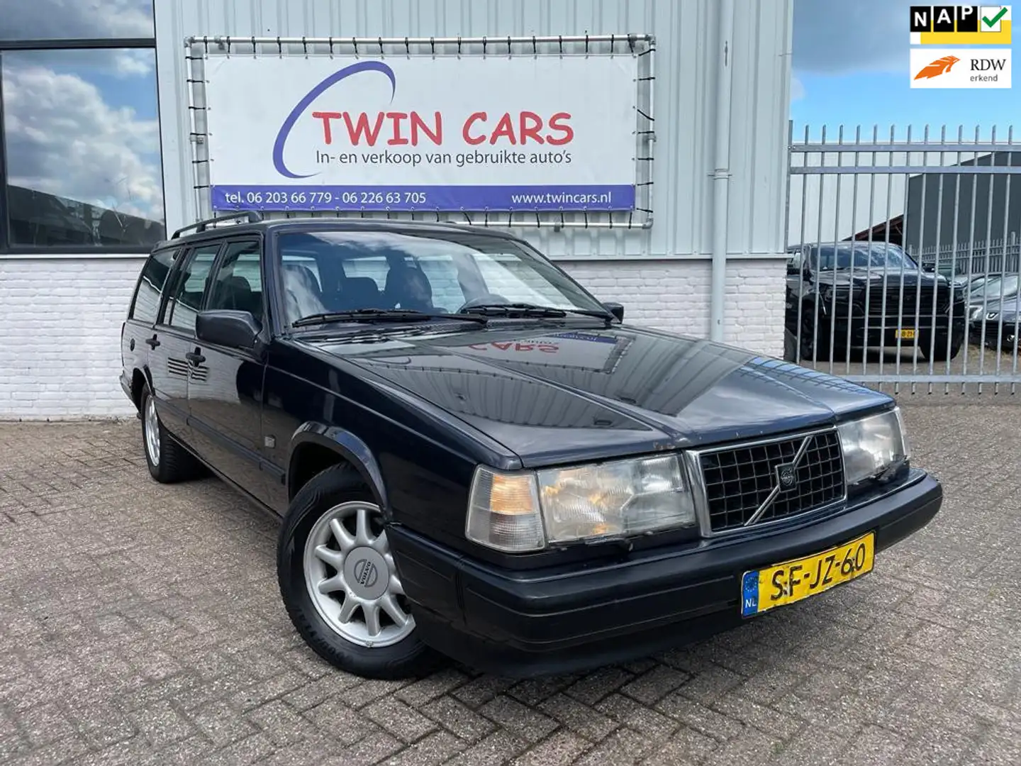 Volvo 940 2.3 Holiday airco schuifdak leer LPG G3 Gris - 1