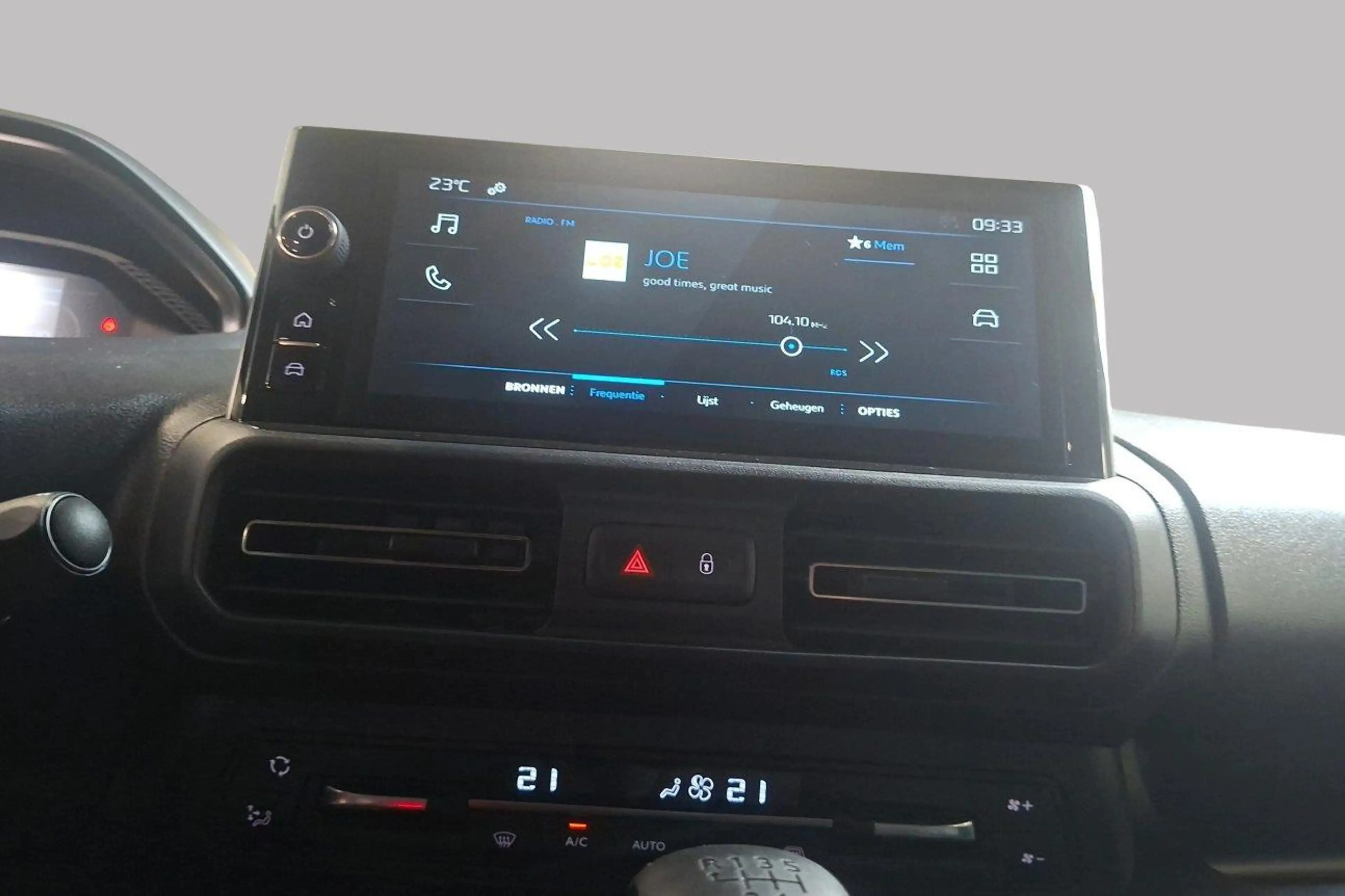 Peugeot Partner III Premium — photo 13