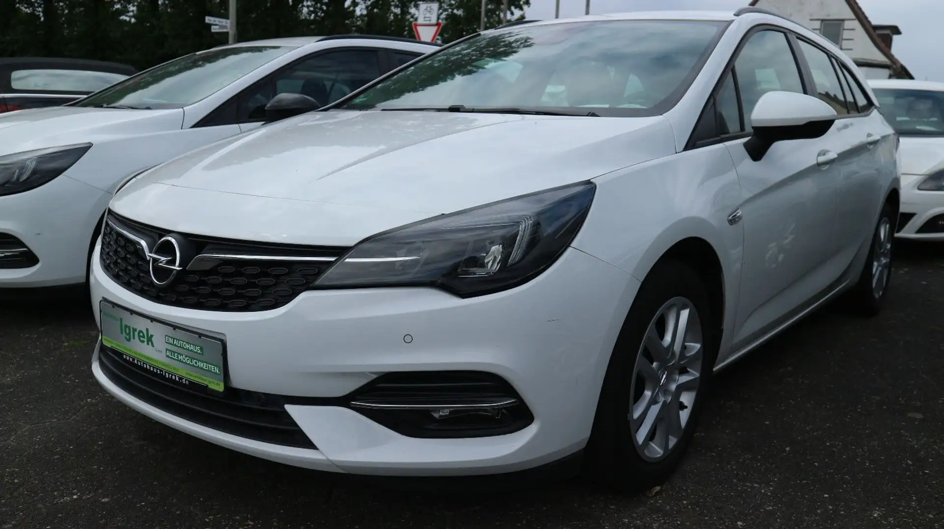 Opel Astra K Sports Tourer Edition Start/Stop Blanc - 1
