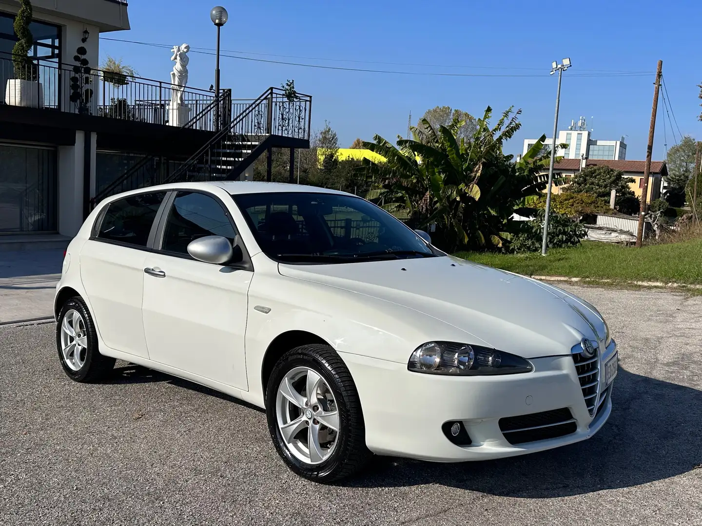 Alfa Romeo 147 1.9 jtd Progression 120cv Bianco - 1