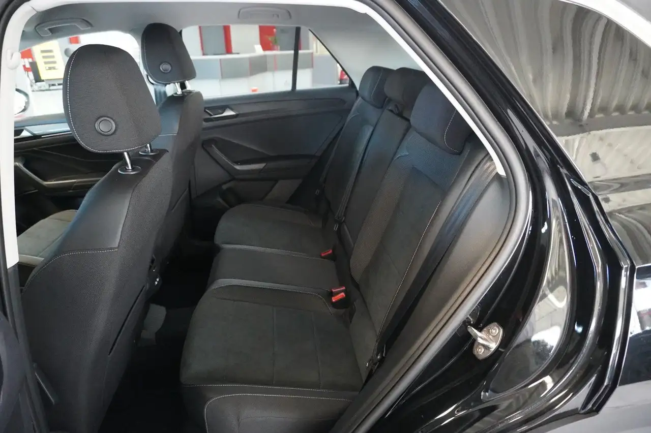Volkswagen T-Roc Style 1.5 TSI DSG*AHK*MATRIX*KAMERA*ACC* 8