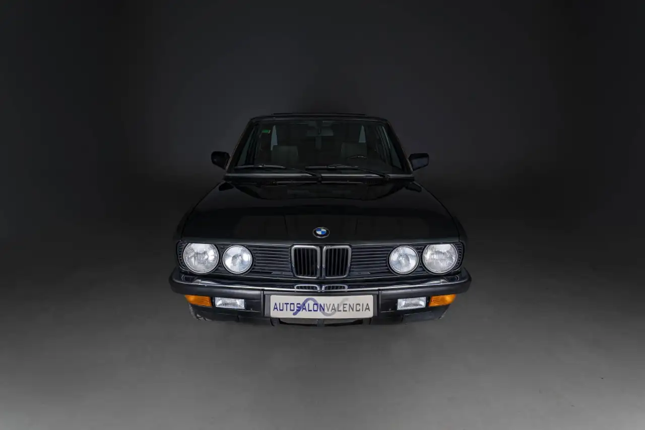 BMW 528i Aut., foto 10