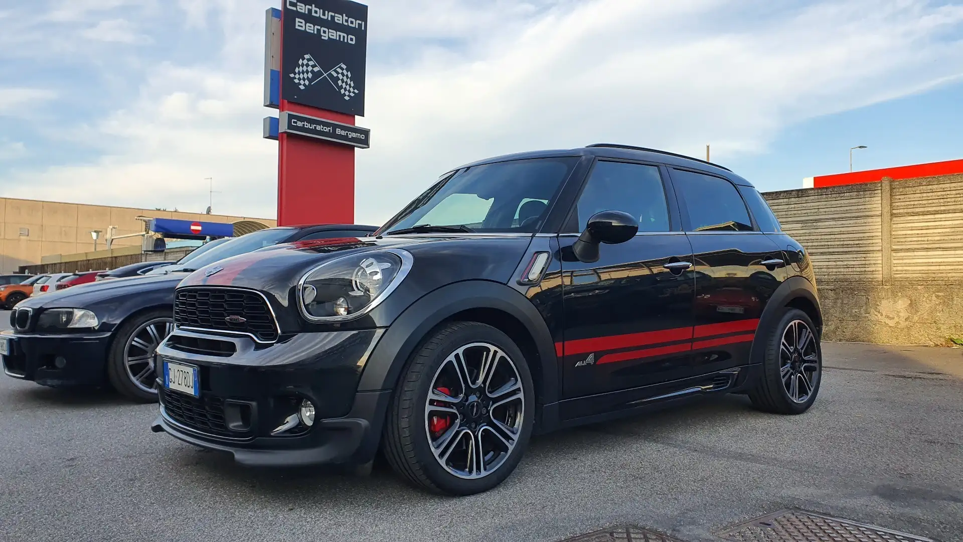 MINI John Cooper Works Countryman 1.6 ALL4 - 1