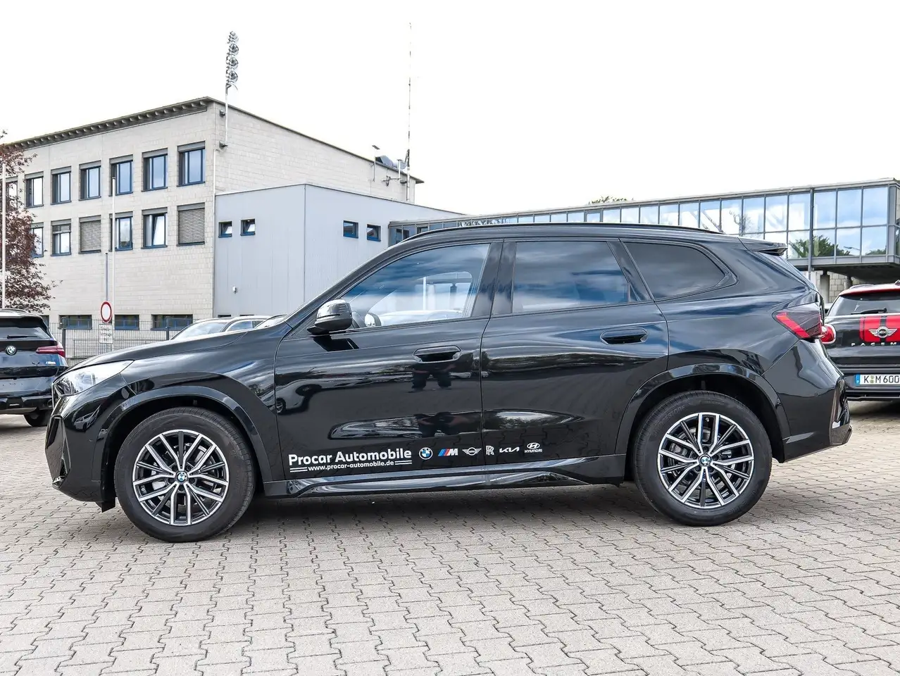 BMW X1 sDrive18i M Sport RFK NAVI LED Sound Syst. 9