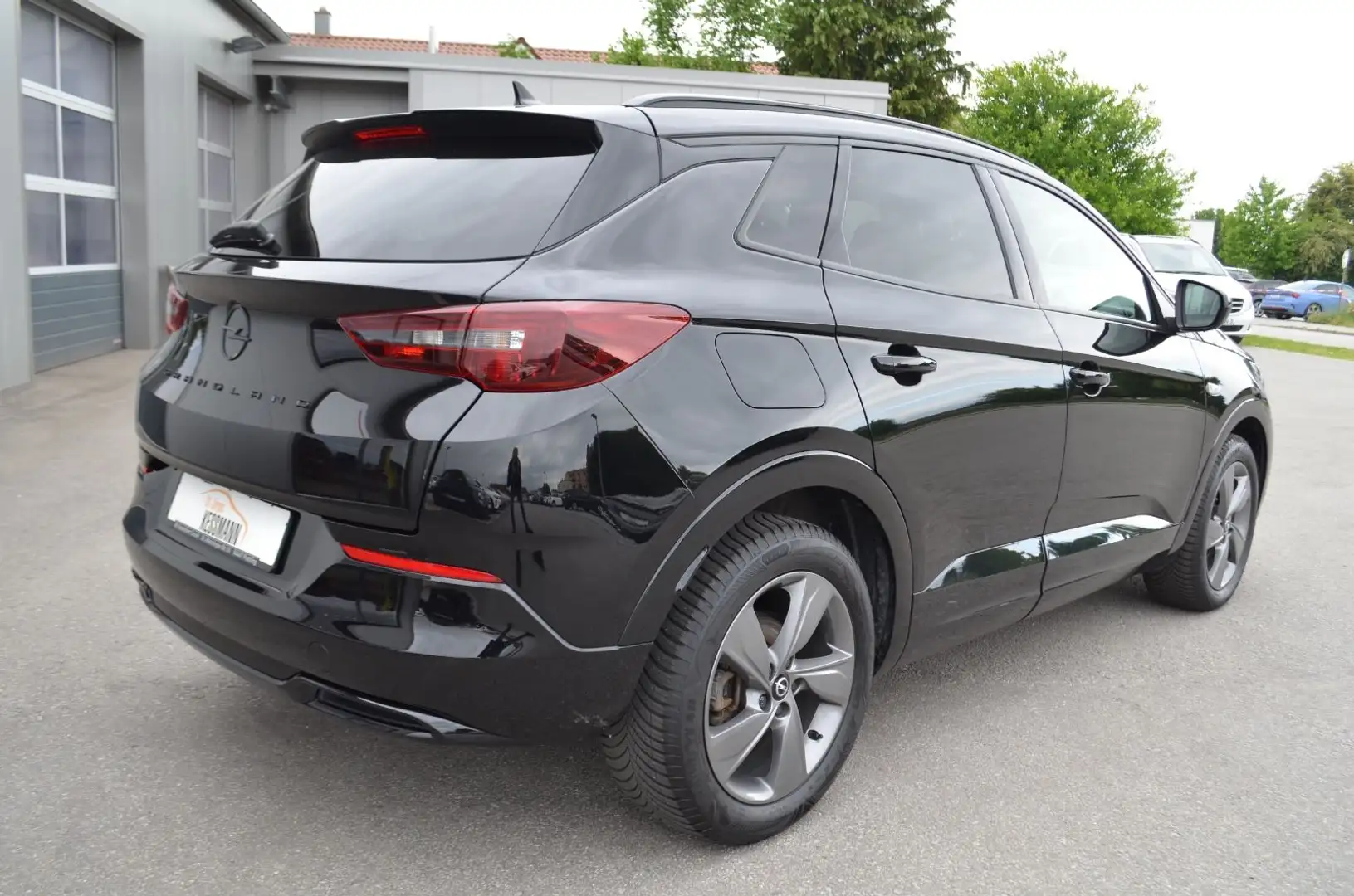 Opel Grandland X GS Line Schwarz - 2