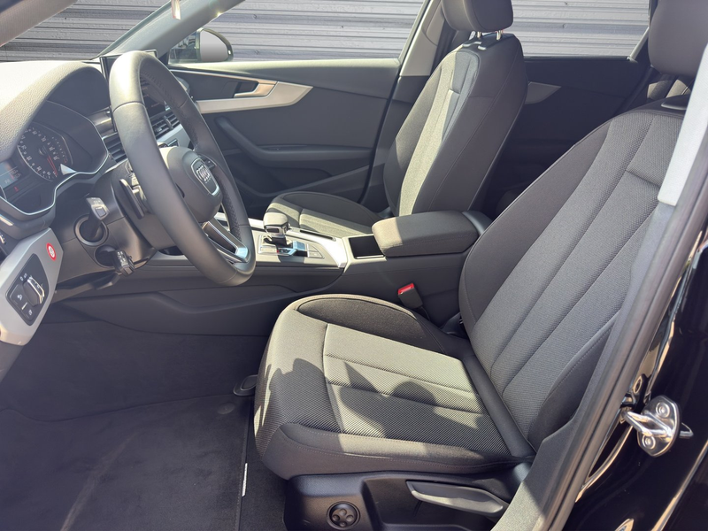 Audi A4 35 TDI advanced — photo 9