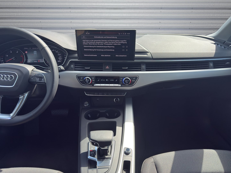 Audi A4 35 TDI advanced — photo 12
