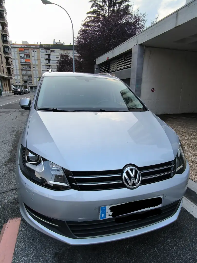 Volkswagen Sharan Sharan 2.0TDI Sport BMT DSG 177 Sport Plateado - 1