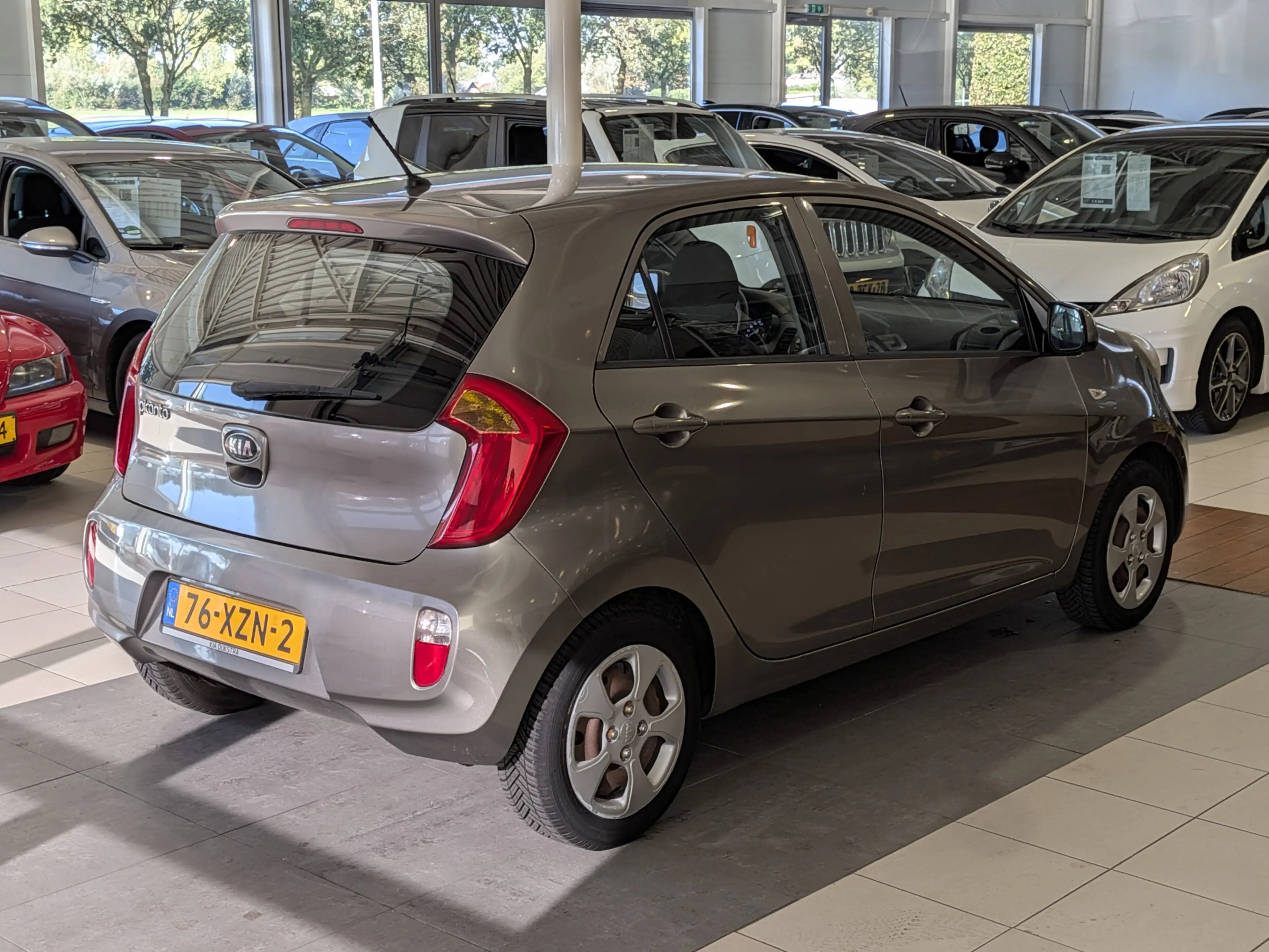 Kia Picanto 1.0 CVVT Comfort Pack Airco, Stuurbekrachtiging — photo 4