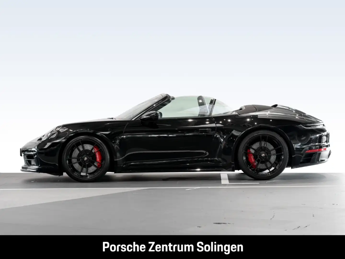 Porsche 911 Carrera GTS Cabrio Leder Bose hochglanz HD Matirx Zwart - 2