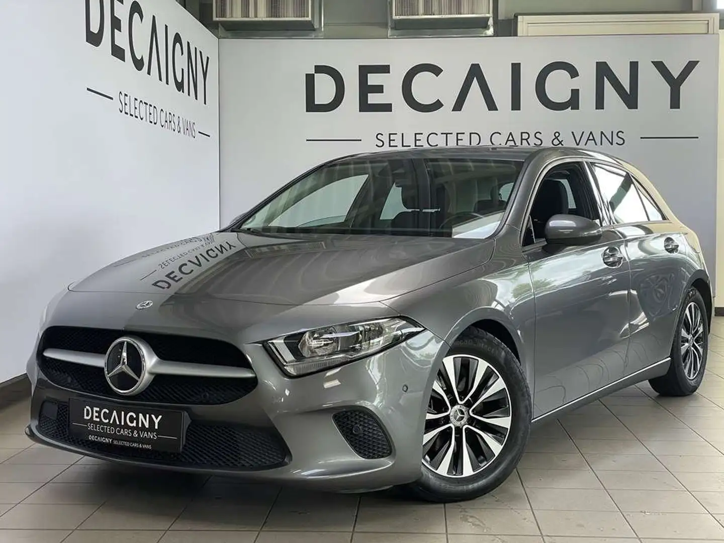 Mercedes-Benz A 180 1.3i *App Connect*Camera*Trekhaak Gris - 1