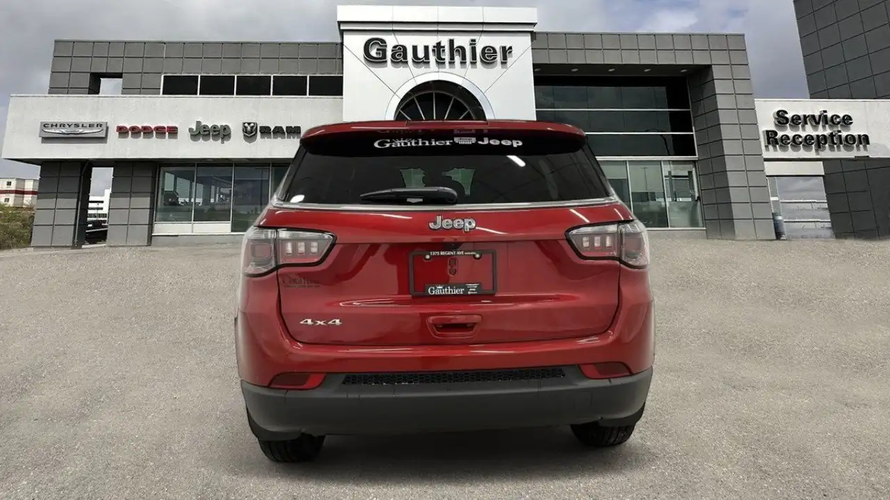 Jeep Compass снимка Jeep Compass