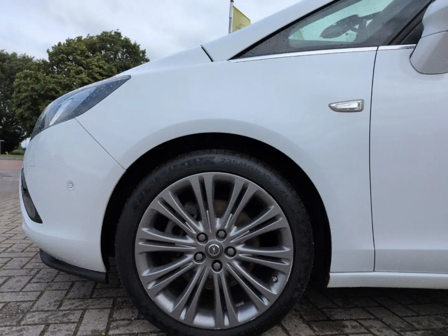 Opel Zafira C Tourer Innovation 2.0 CDTI AHK PANO LEDER Weiß - 2