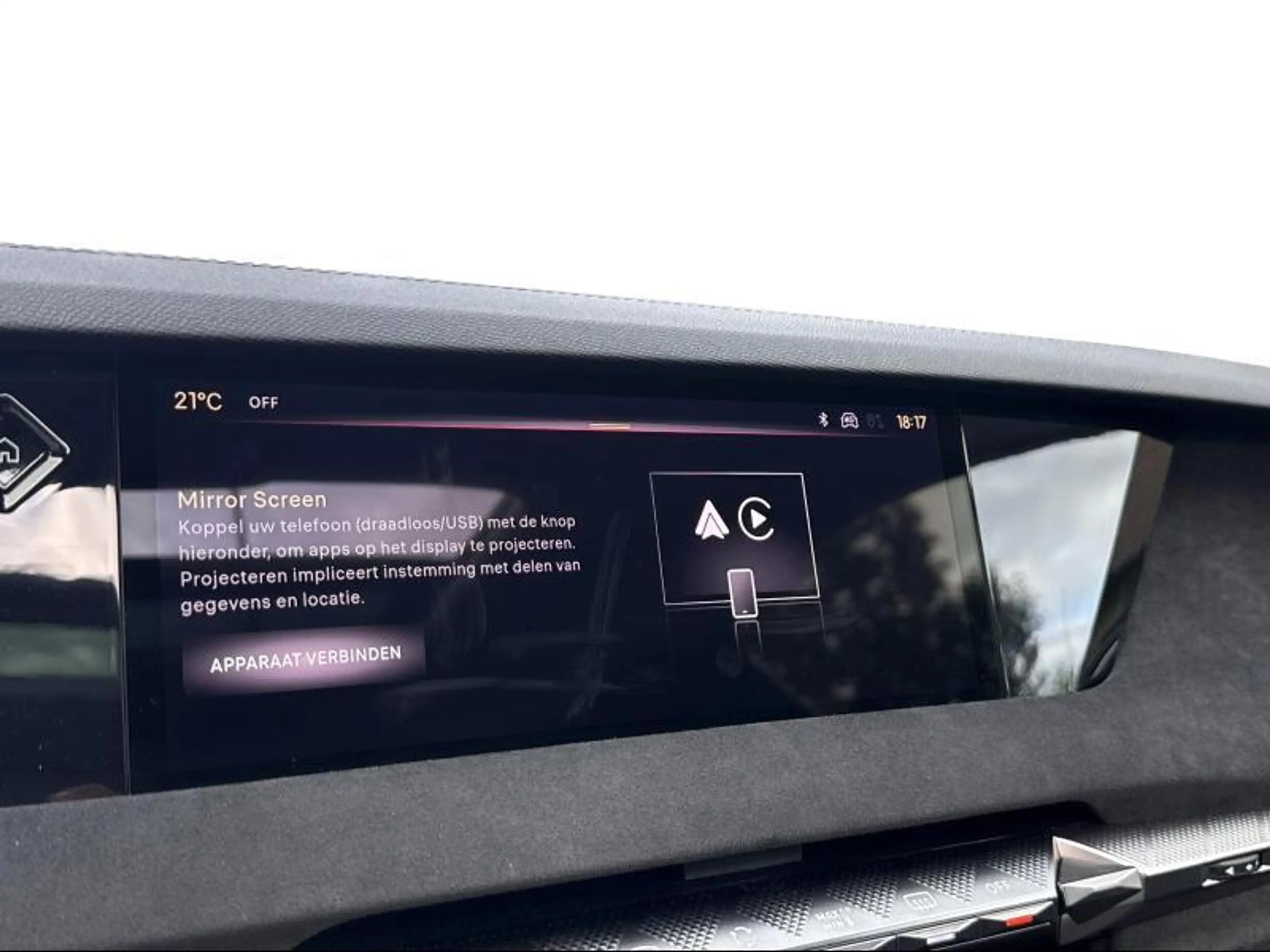 DS Automobiles DS 4 PERFORMANCE Line + E-TENSE 225 — photo 12