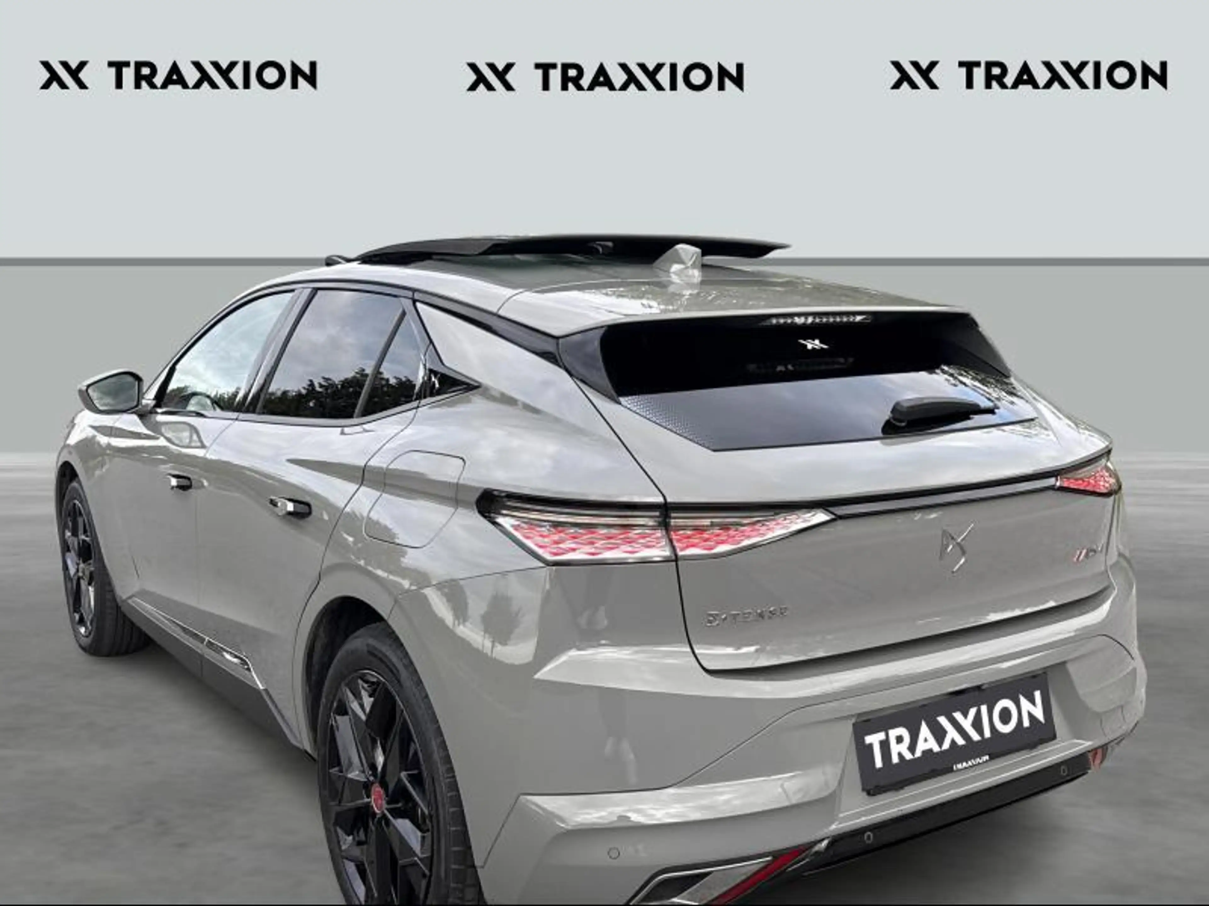 DS Automobiles DS 4 PERFORMANCE Line + E-TENSE 225 — photo 6