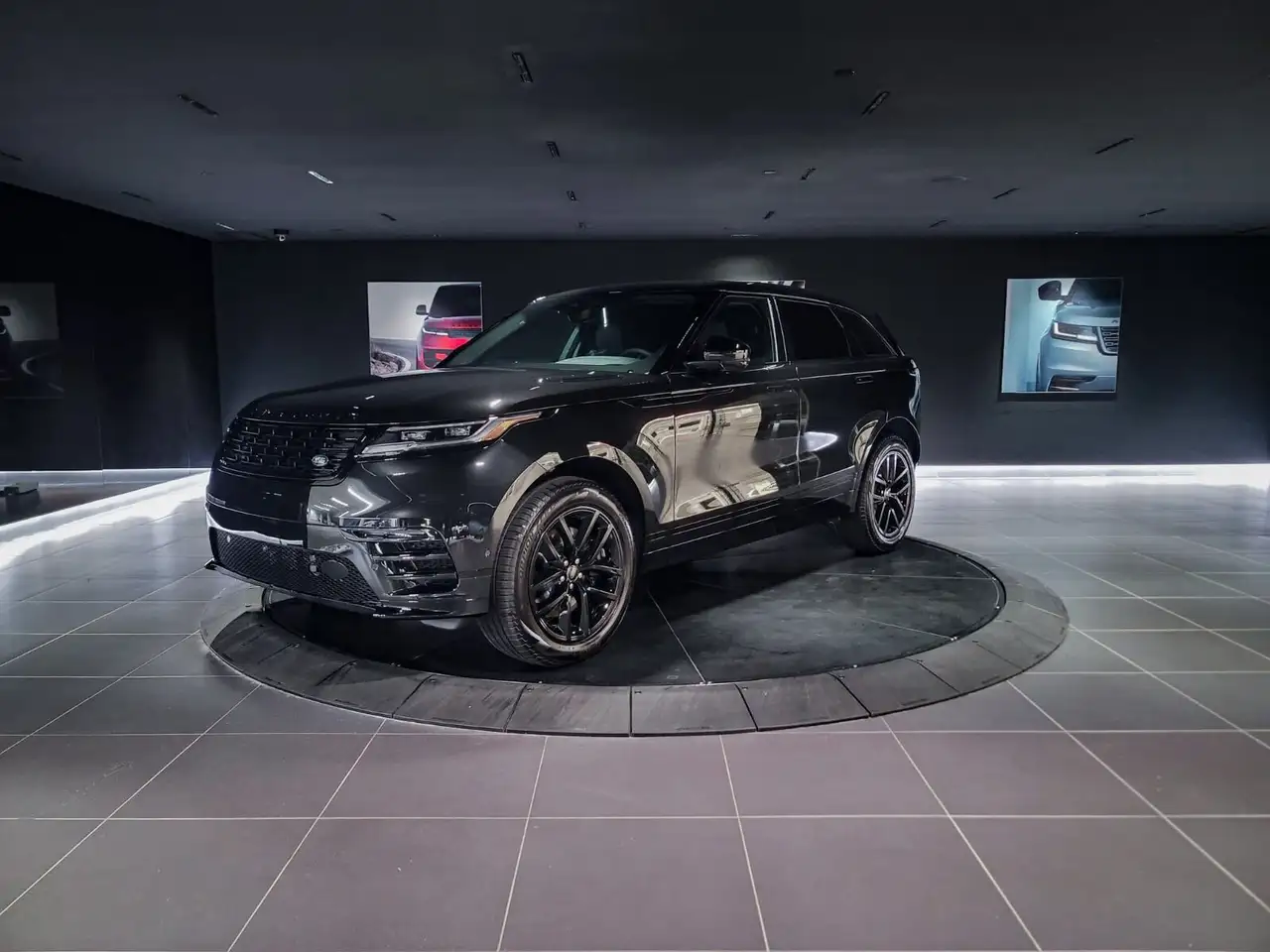 2026 Land Rover Range Rover Velar