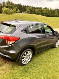 HR-V 1,6 i-DTEC Elegance Elegance