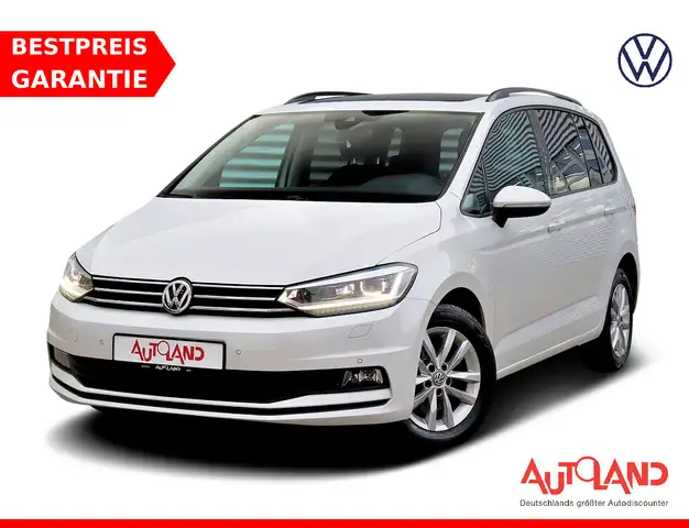 Volkswagen Touran 1.6 TDI DSG LED Navi Panorama AHK Kamera