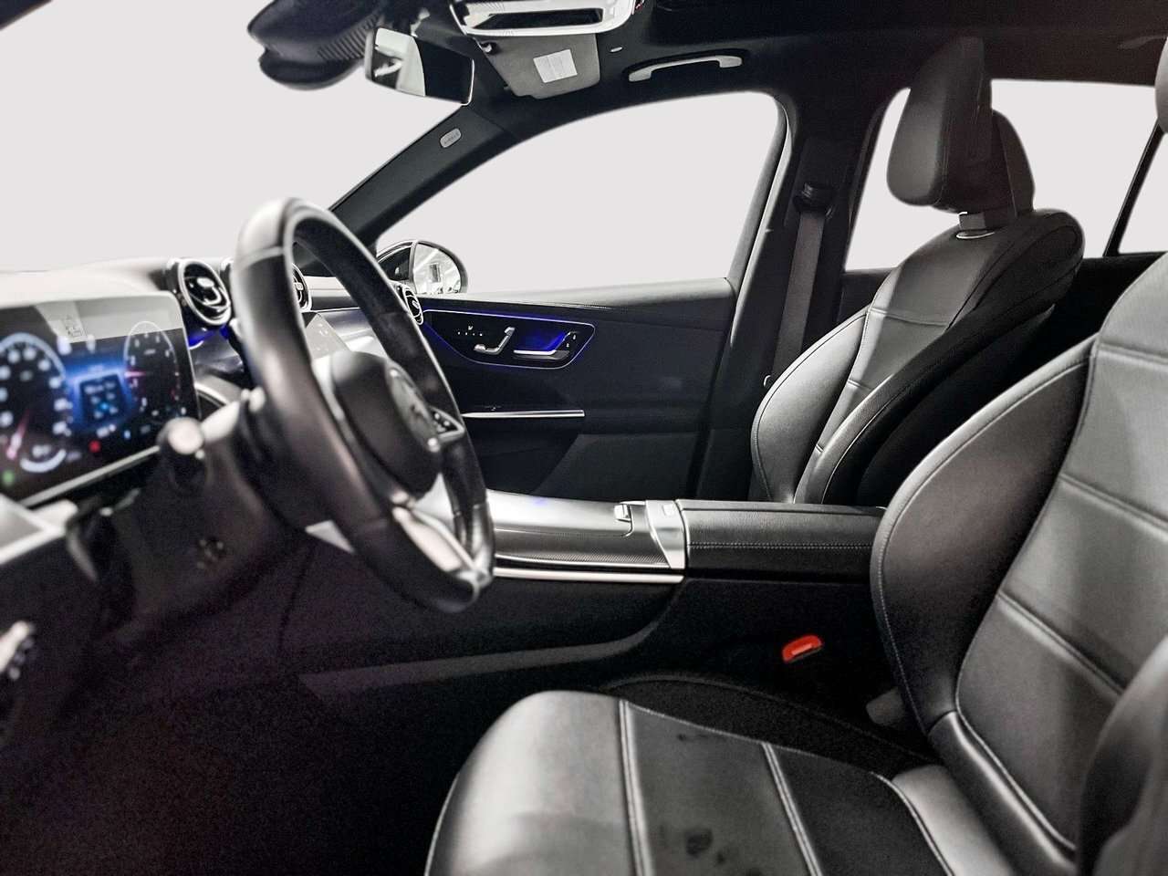2024 Mercedes-Benz GLC 300 4MATIC SUV Exclusive Trim, Leather Exclusive, — снимка 1