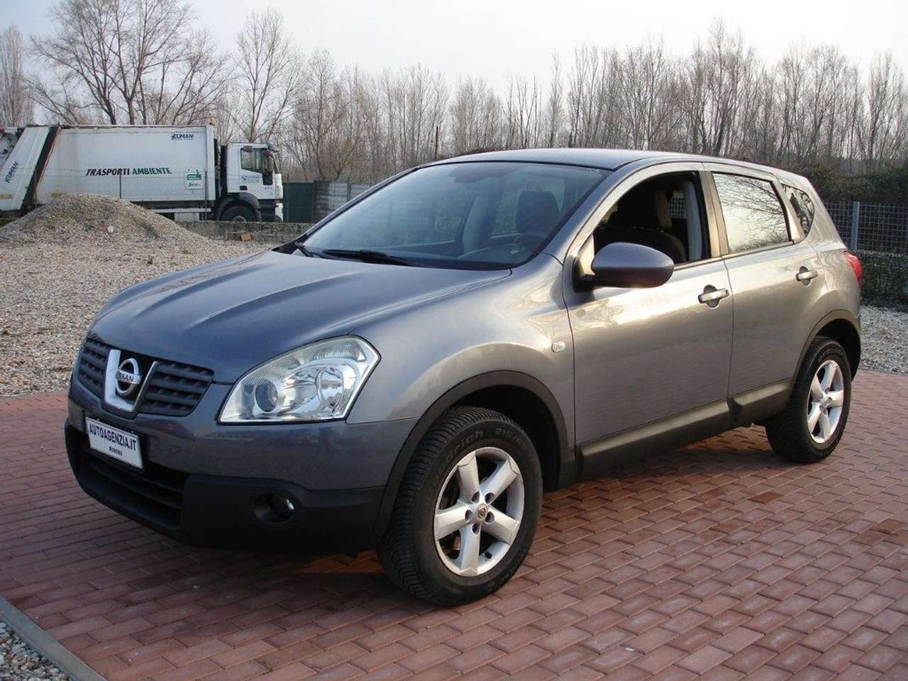 Nissan Qashqai 2.0 dCi DPF 4WD (4X4 INSERIBILE)
