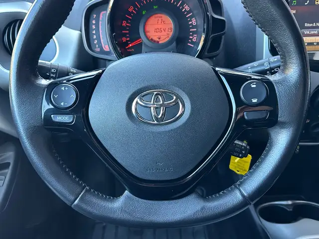 Toyota Aygo view 15
