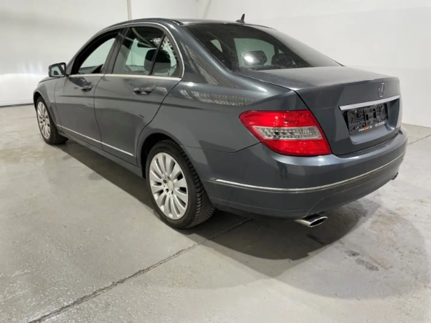 Mercedes-Benz C 350 CDI 4-Matic Elegance Automatik Leder Xenon Сірий - 2